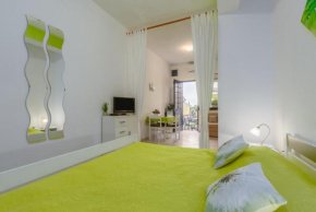 Studio Apartments Romina